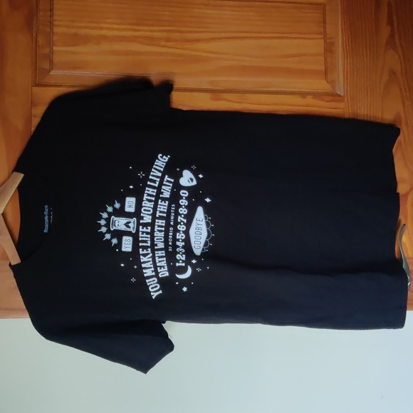 Spooky Ouija Board T Shirt 30 Morbid Minutes Rooster Teeth - Picture 2 of 5